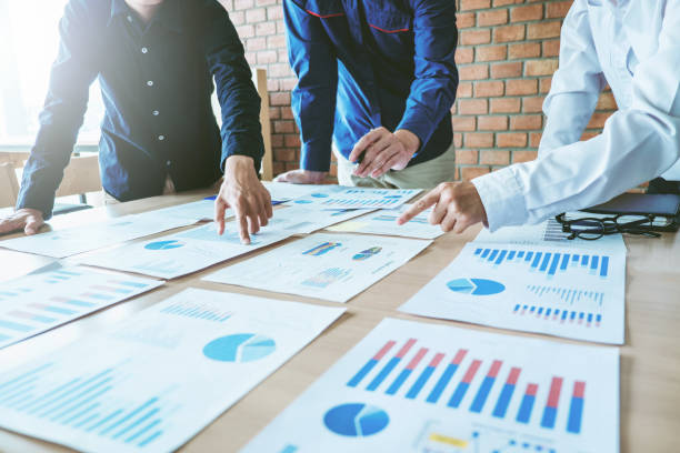 就活準備として有給インターンを経験することはアリ?アルバイトとの違いとは?