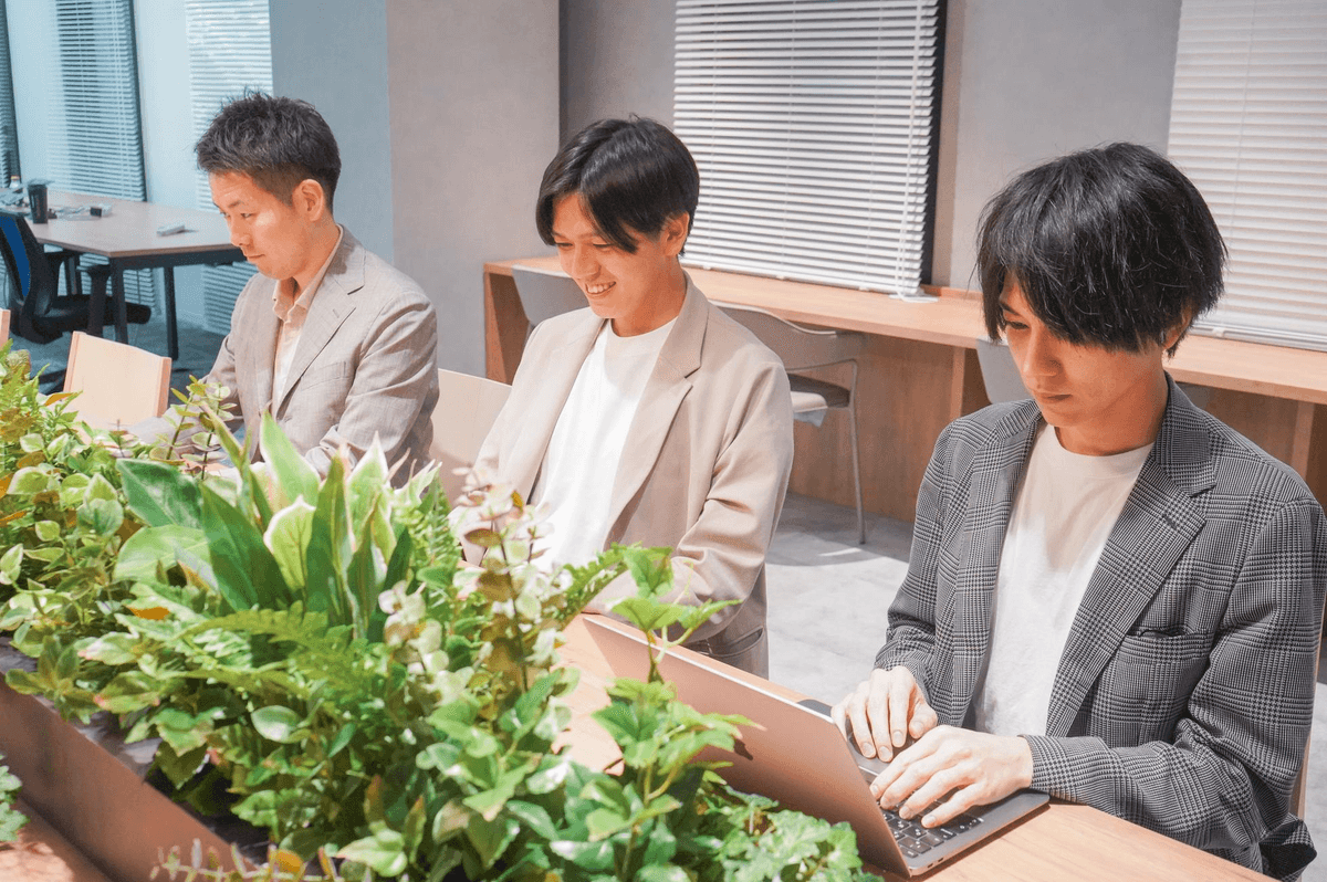 【テレアポノルマ無し】AI×SaaSプロダクトでハイレベルなコンサルティング営業に挑戦する長期インターン!